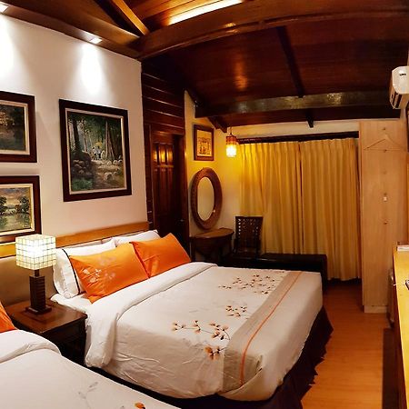 Stay Amare Villa Maria 1 บาโคลอด ภายนอก รูปภาพ