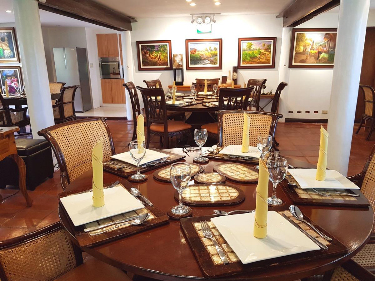 Stay Amare Villa Maria 1 บาโคลอด ภายนอก รูปภาพ
